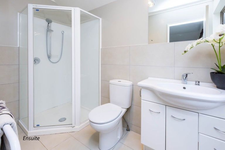 Photo of property in 48 Evergreen Crescent, Trentham, Upper Hutt, 5018