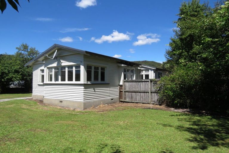 Photo of property in 46 Dick Street, Reefton, 7830