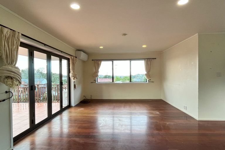 Photo of property in 29 Palliser Lane, Browns Bay, Auckland, 0630