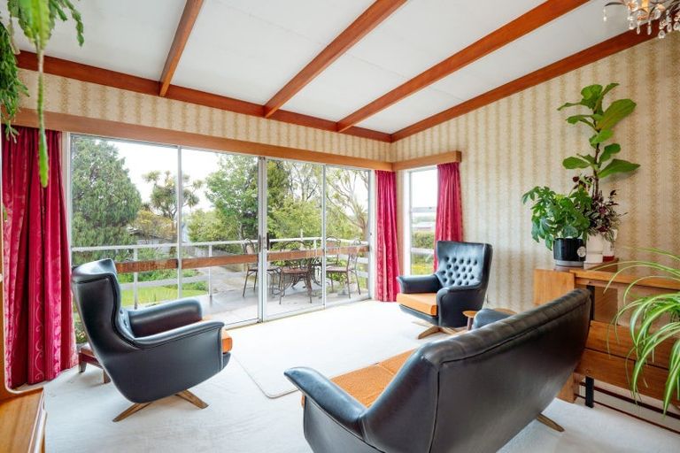 Photo of property in 25 Nichol Street, Heidelberg, Invercargill, 9812