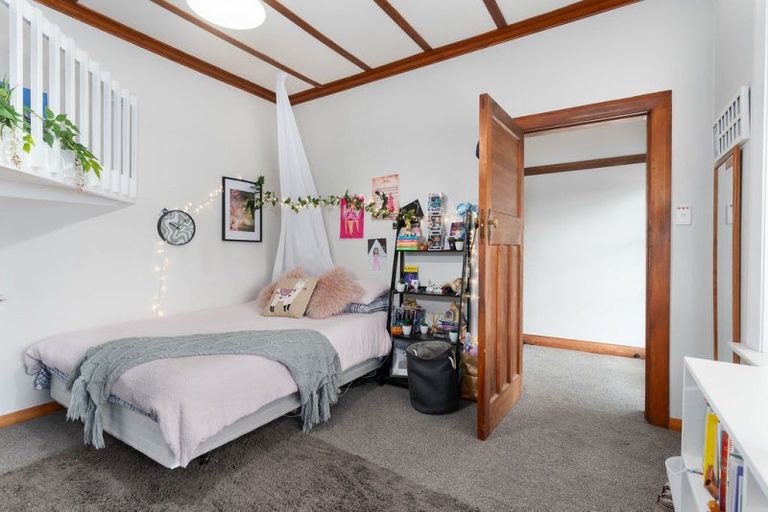 Photo of property in 19 Clifton Avenue, Carterton, 5713