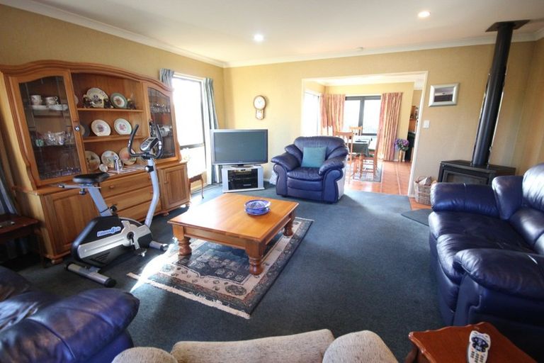 Photo of property in 16 Presidential Drive, Milson, Palmerston North, 4414