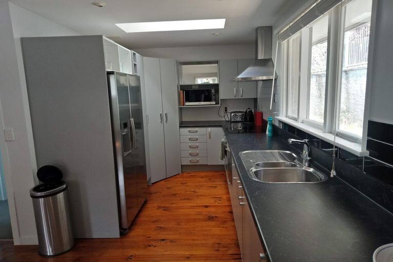 Photo of property in 32 Ravenswood Road, Saint Clair, Dunedin, 9012