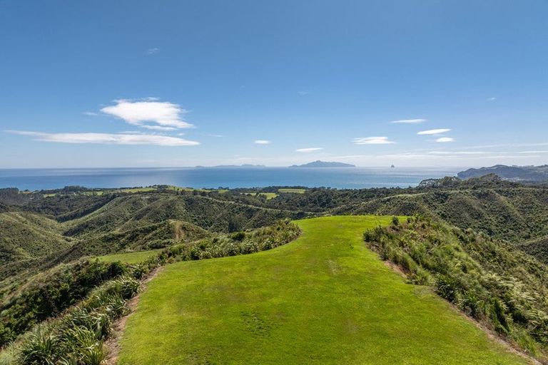 Photo of property in 477 Cullen Road, Waipu, 0582