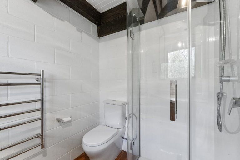 Photo of property in 52 Manly Street, Paraparaumu Beach, Paraparaumu, 5032