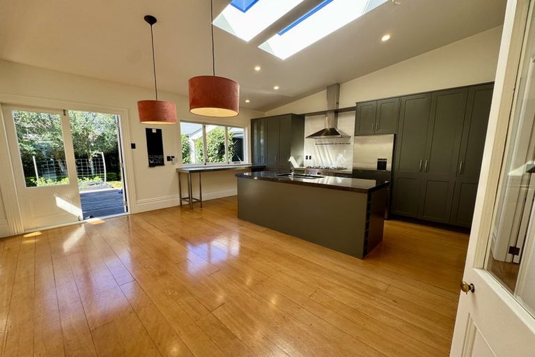 Photo of property in 18 Burgess Road, Devonport, Auckland, 0624