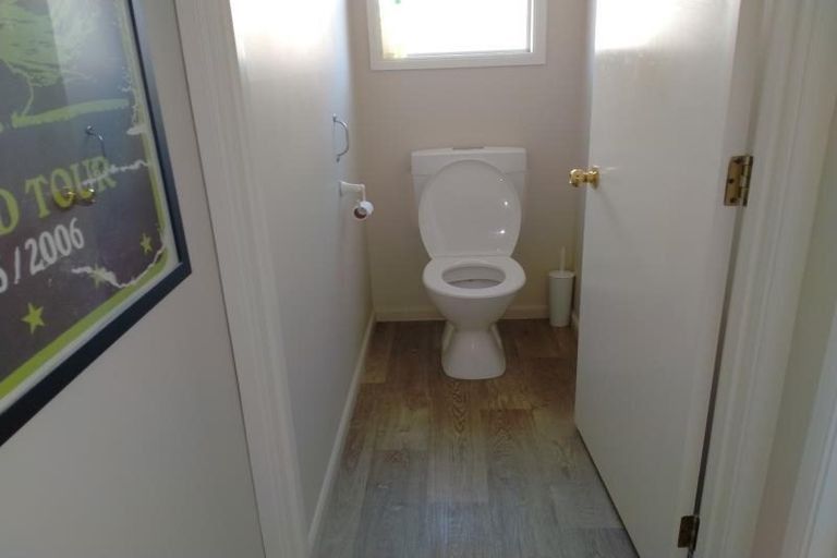 Photo of property in 2/68 Guppy Road, Greenmeadows, Napier, 4112