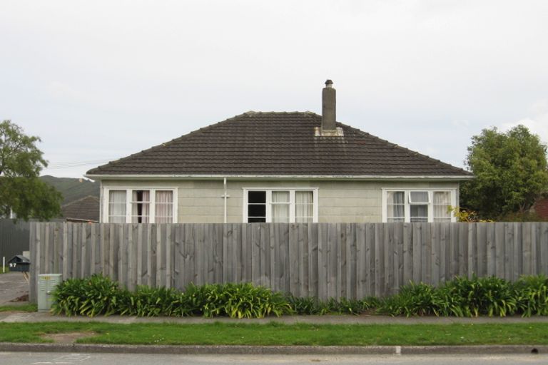 Photo of property in 97 Hewer Crescent, Naenae, Lower Hutt, 5011