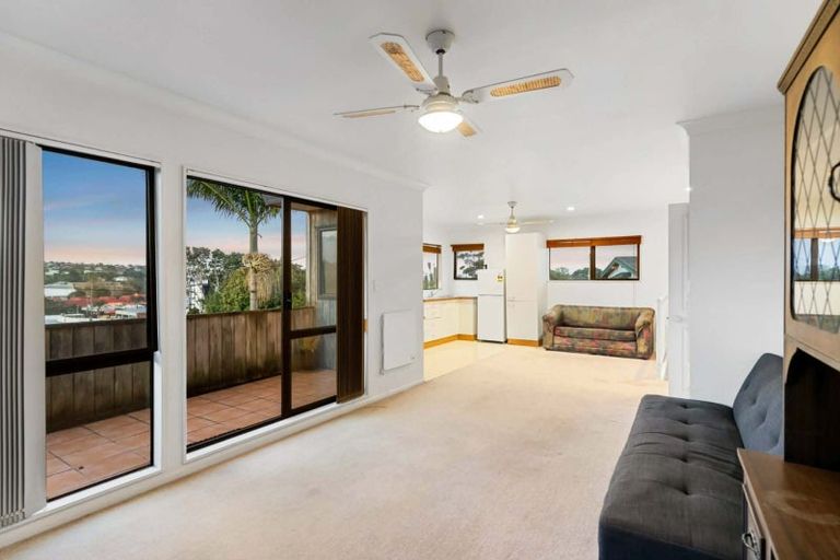 Photo of property in 1/8 Argyle Road, Browns Bay, Auckland, 0630