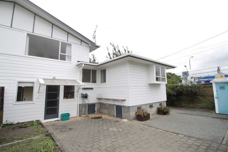 Photo of property in 1/1 Gordon Street, Avalon, Lower Hutt, 5011