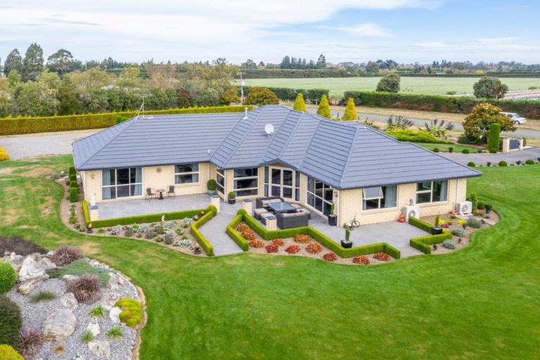 Photo of property in 85 Glassworks Road, Newland, Ashburton, 7772