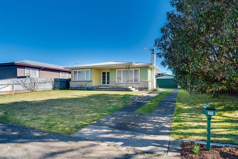 Photo of property in 27 Rochester Street, Tamatea, Napier, 4112