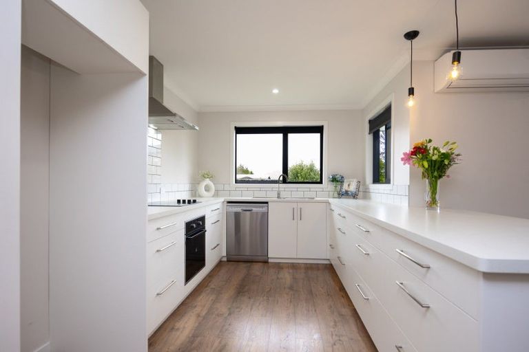 Photo of property in 9a Monckton Street, Feilding, 4702