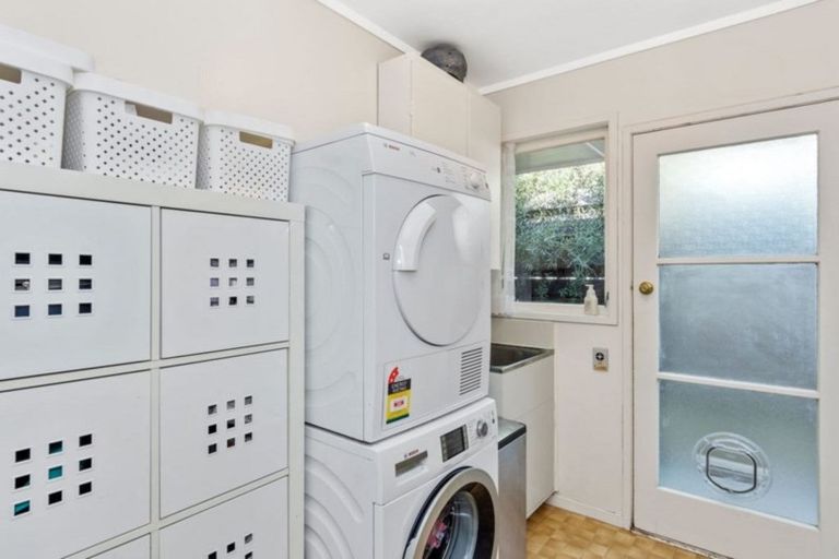 Photo of property in 145a Valley Road, Mount Maunganui, 3116