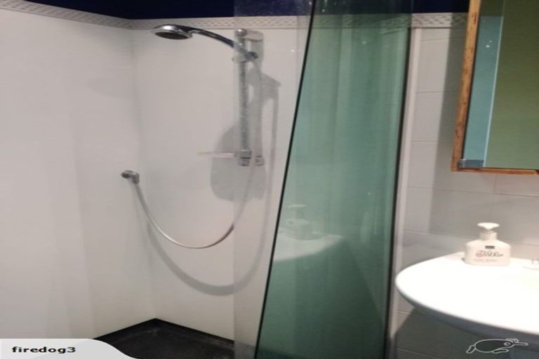 Photo of property in Qba Apartments, 2i/51 Webb Street, Mount Cook, Wellington, 6011