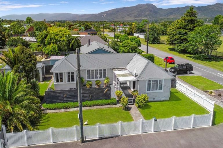 Photo of property in 161 Derby Street, Westport, 7825