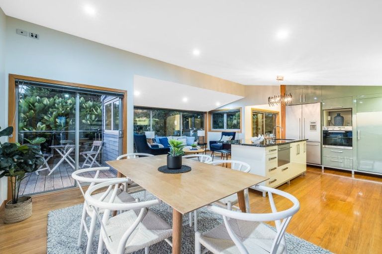 Photo of property in 7a Sunset Parade, Plimmerton, Porirua, 5026