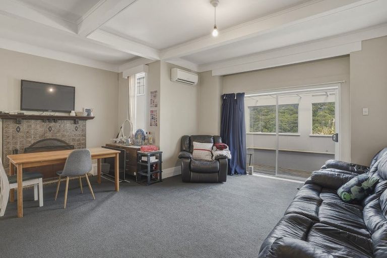 Photo of property in 18 Lachlan Avenue, North Dunedin, Dunedin, 9016