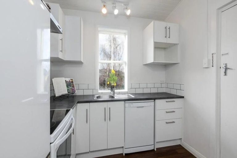 Photo of property in 34 Galloway Street, Mornington, Dunedin, 9011