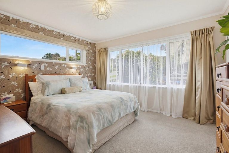 Photo of property in 23 The Companionway, Whitby, Porirua, 5024
