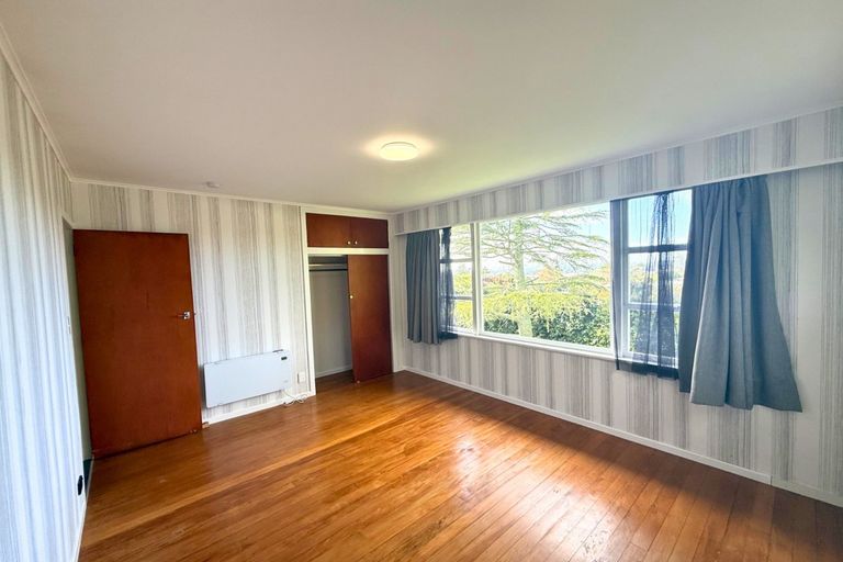 Photo of property in 5 Hartley Terrace, Massey, Auckland, 0614