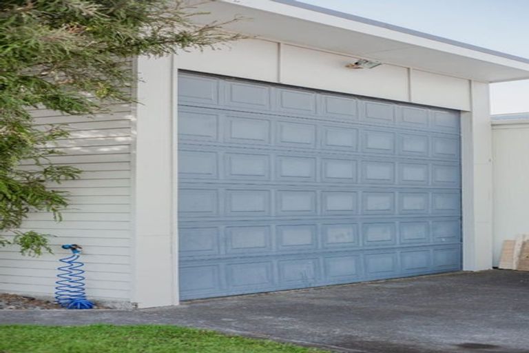 Photo of property in 4 Norton Place, Spotswood, New Plymouth, 4310