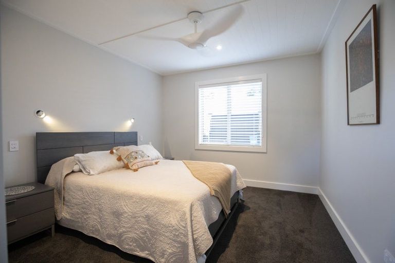 Photo of property in 32 Wallis Street, Raglan, 3225