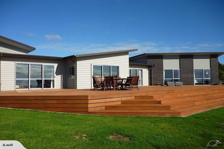 Photo of property in 1 Wilson Road, Urenui, 4375