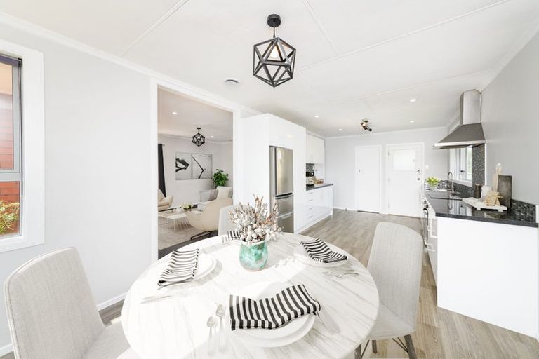 Photo of property in 22 Anakiwa Street, Kelvin Grove, Palmerston North, 4414