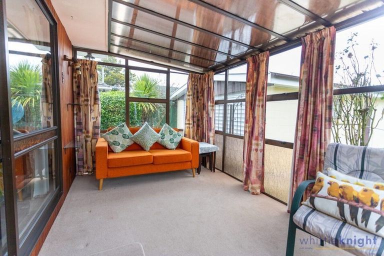 Photo of property in 6 Kyeburn Place, Avonhead, Christchurch, 8042