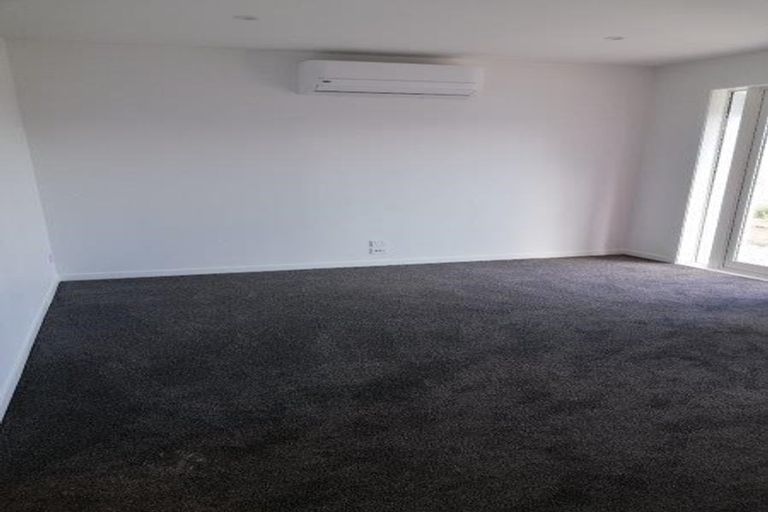 Photo of property in 21 Bellbird Street, Papakura, 2110