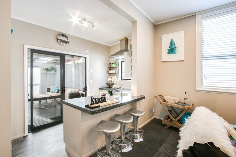 Photo of property in 120 Waghorne Street, Ahuriri, Napier, 4110