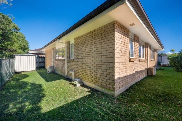 Photo of property in 10 Kilbaha Close, East Tamaki, Auckland, 2013