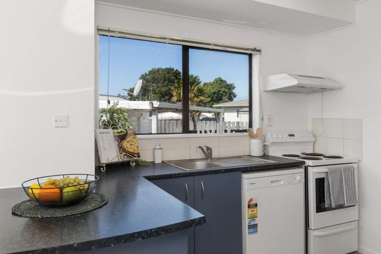 Photo of property in 228 Gravatt Road, Papamoa Beach, Papamoa, 3118