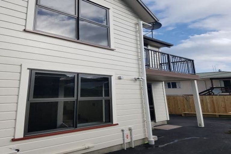 Photo of property in 31 Dundas Street, North Dunedin, Dunedin, 9016