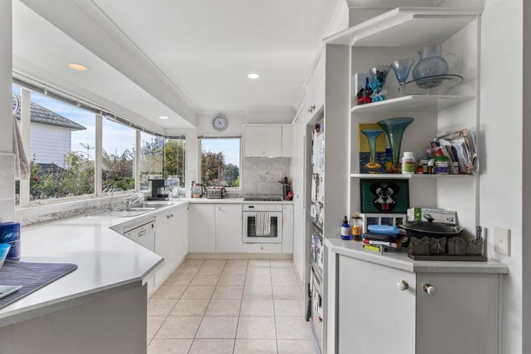 Photo of property in 2/62 Orangewood Drive, Northpark, Auckland, 2013
