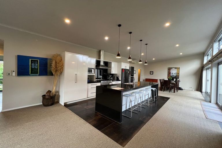 Photo of property in 20 Azure Place, Huntington, Hamilton, 3210