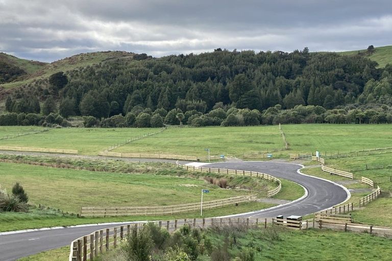 Photo of property in 6 Garden Lane, Torbay, Auckland, 0632