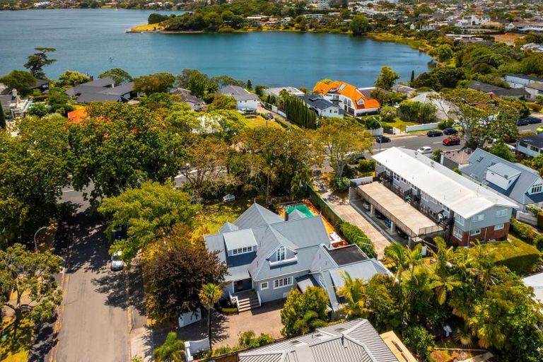 Photo of property in 2 Minnehaha Avenue, Takapuna, Auckland, 0622