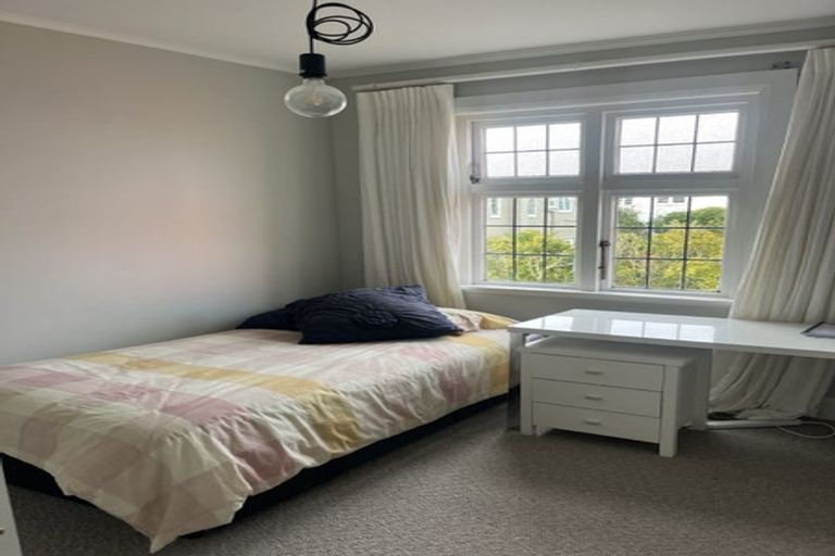 Photo of property in 64 Cashmere Avenue, Khandallah, Wellington, 6035