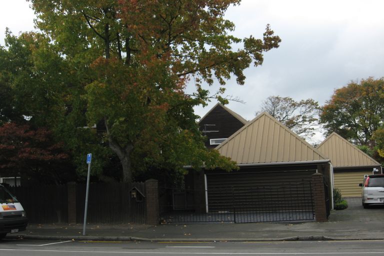 Photo of property in 2/134 Clyde Road, Ilam, Christchurch, 8041