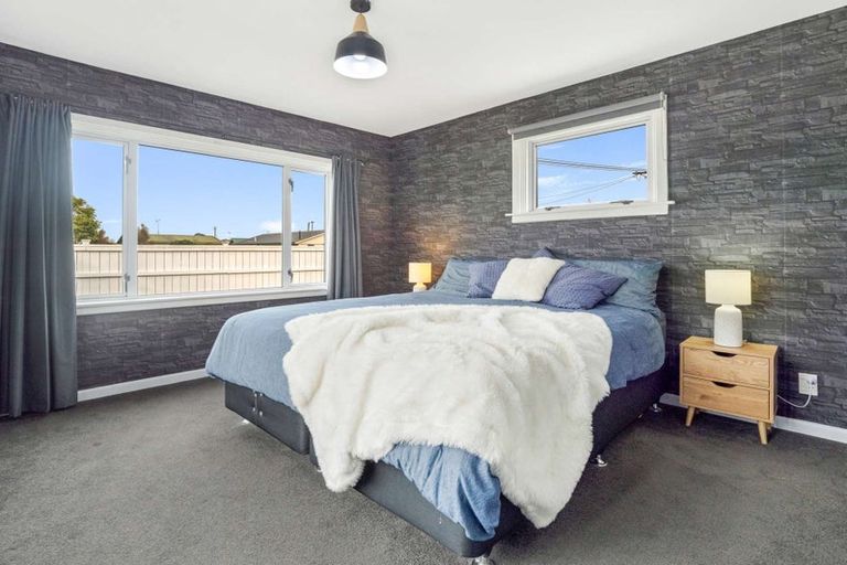 Photo of property in 8 Roberts Road, Hei Hei, Christchurch, 8042