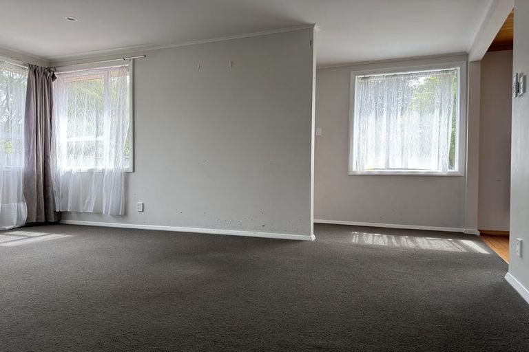 Photo of property in 8 Bathurst Street, Silverstream, Upper Hutt, 5019