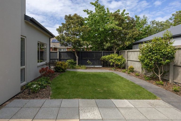 Photo of property in 161 Idris Road, Strowan, Christchurch, 8052