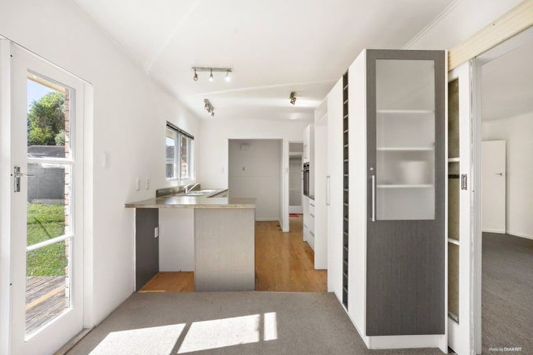 Photo of property in 4 Augusta Street, Fairfield, Hamilton, 3214