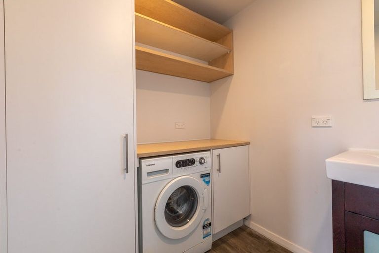 Photo of property in 27 Sladden Street, Naenae, Lower Hutt, 5011