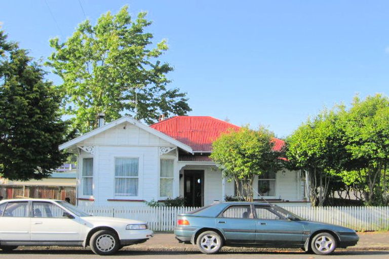 Photo of property in 8 Huia Street, Taumarunui, 3920