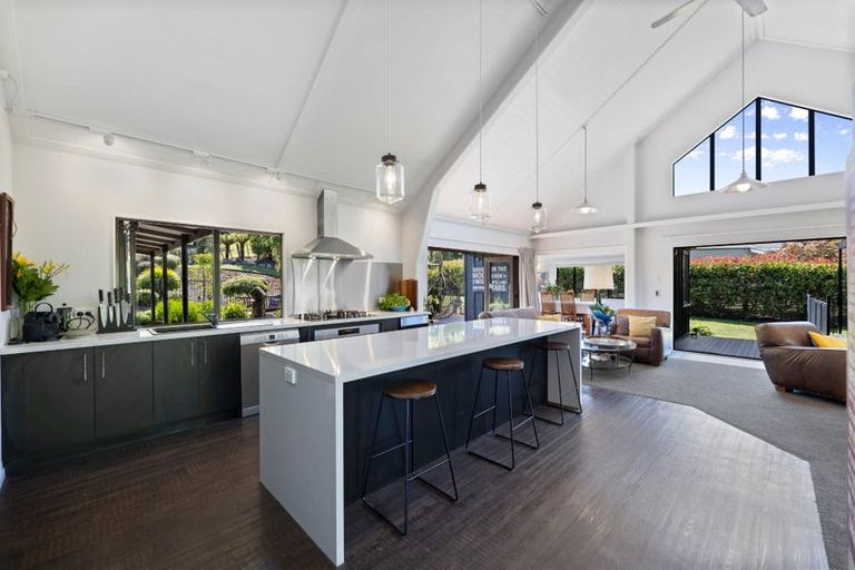 Photo of property in 29 Glen Mohr, Acacia Bay, Taupo, 3385