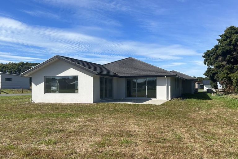 Photo of property in 92 Blairlogie Close, Otatara, Invercargill, 9879