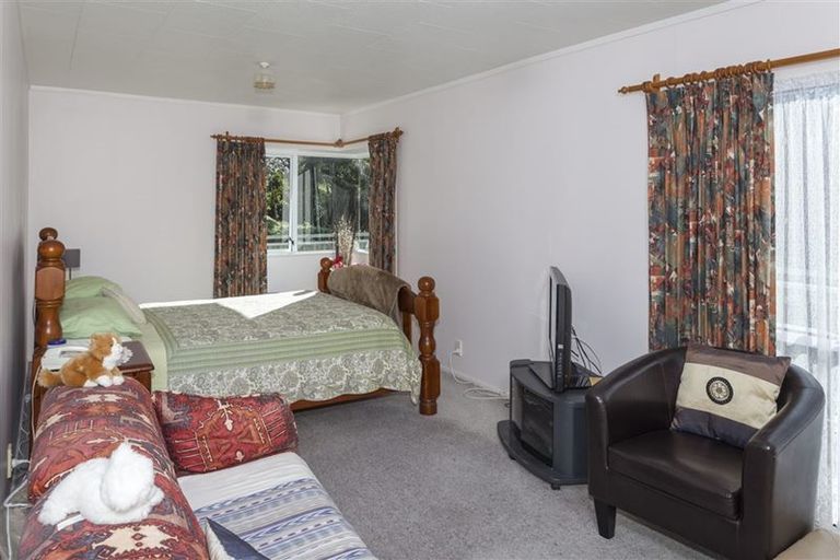 Photo of property in 36 Rewa Rewa Valley, Tairua, 3508